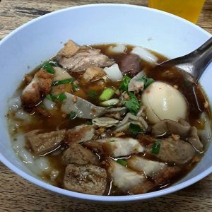 ก๋วยจั๊บ